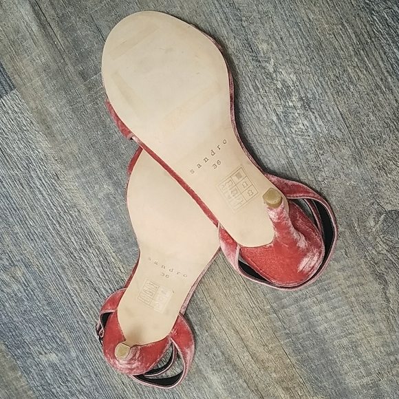 Sandro 36 or 6 Pink Velvet Tan bottom Buckle Ankle strap New without Tags Box - Picture 5 of 16